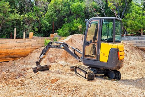 how easy to drive a mini digger|mini digger training requirements.